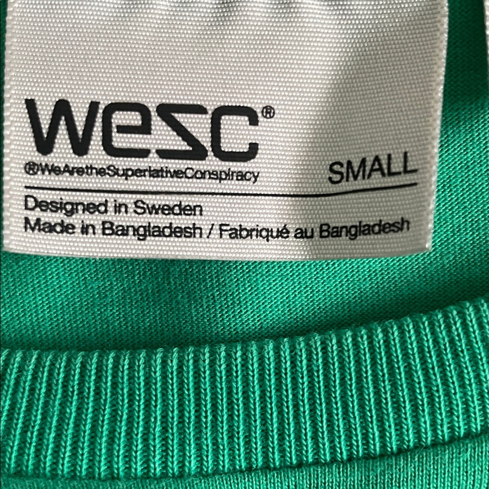 🛹✨Y2K WESC Tee Size Small Y2K ✨🛹 - Picture 3 of 6